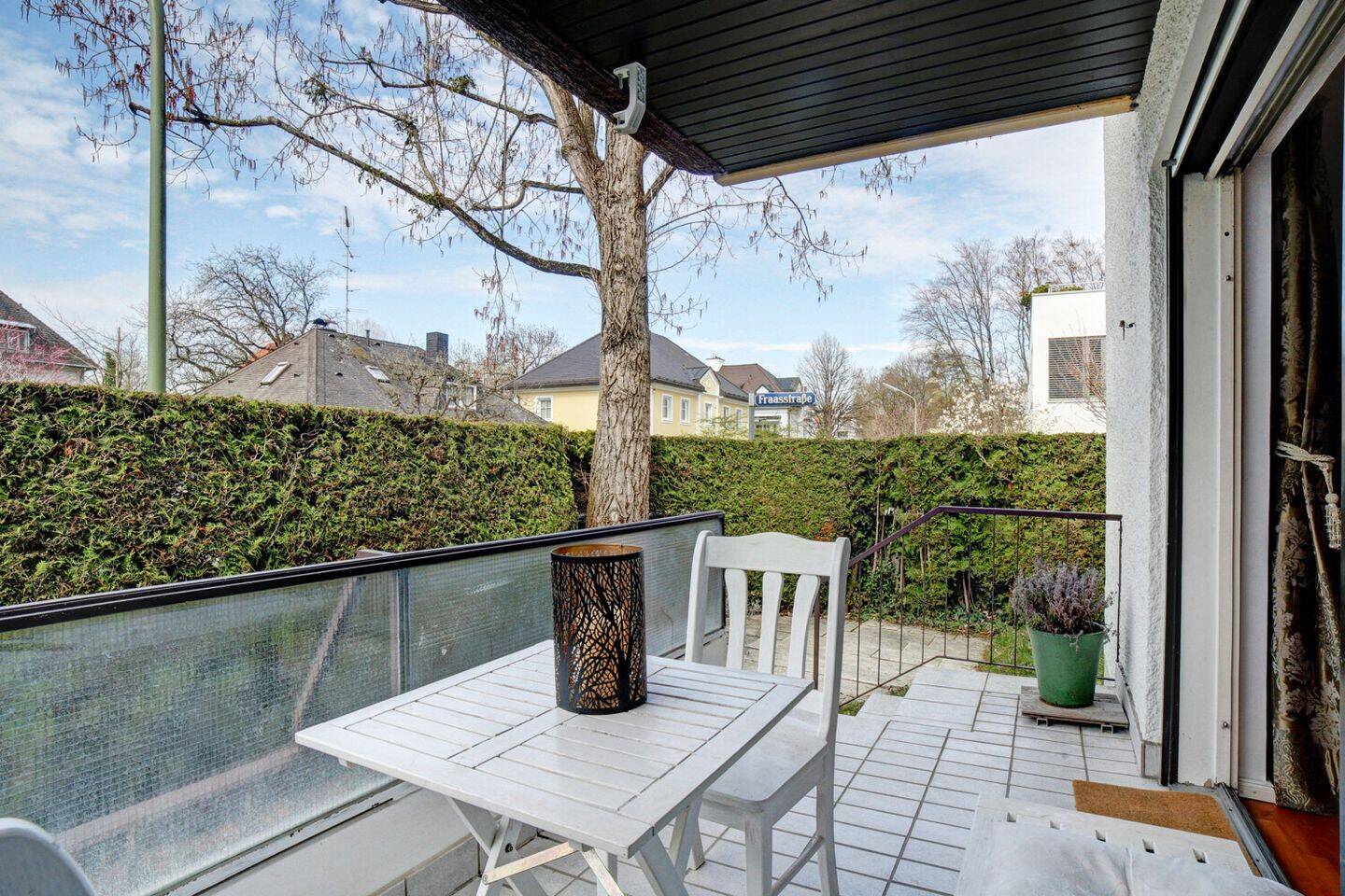 Gartenwohnung mit Souterrain und Terrasse, begehrte Lage am Nymphenburger Kanal – München – Vorschaubild 5