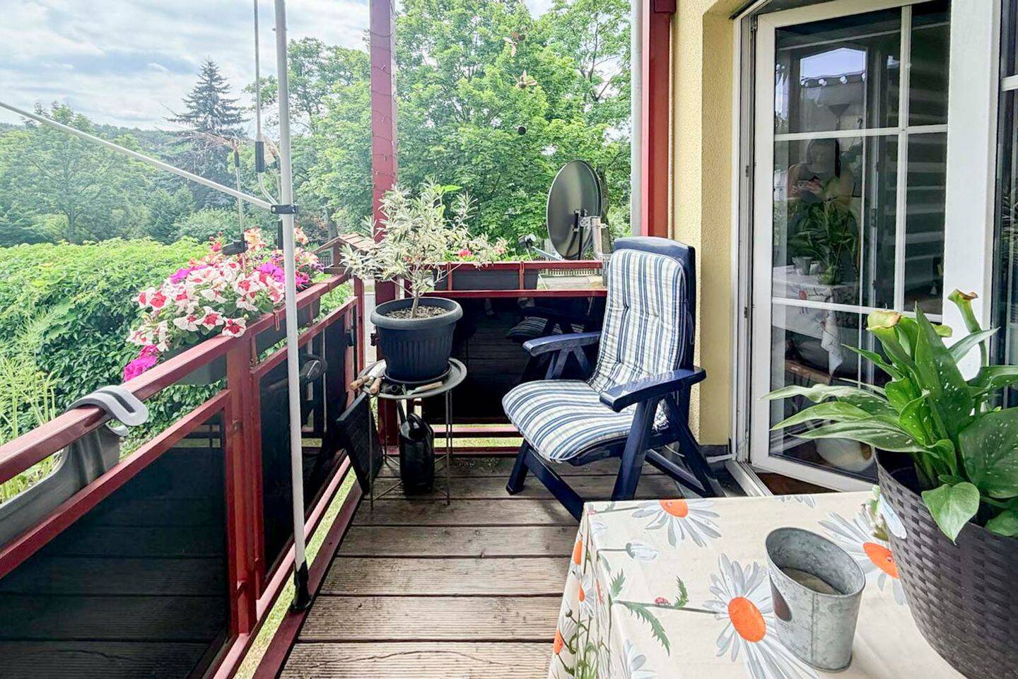 Gepflegte Kapitalanlage im EG mit TG-Stellplatz und Balkon in ruhiger Lage – Chemnitz – Vorschaubild 6
