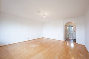 Familienwohnung mit Südwest-Balkon in ruhiger Lage – 80992 München – Vorschaubild 3