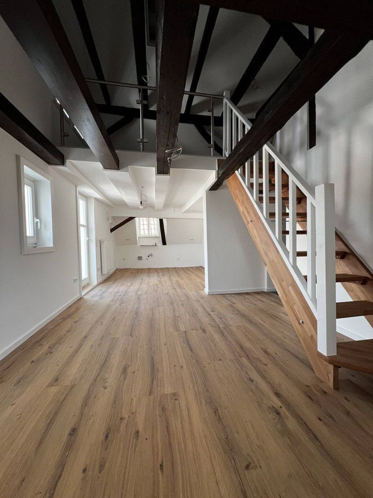 Charmante 3-Zimmer-Wohnung im Denkmalobjekt - 75 m², ab sofort verfügbar – 70794 Filderstadt – Bild 1 von 9