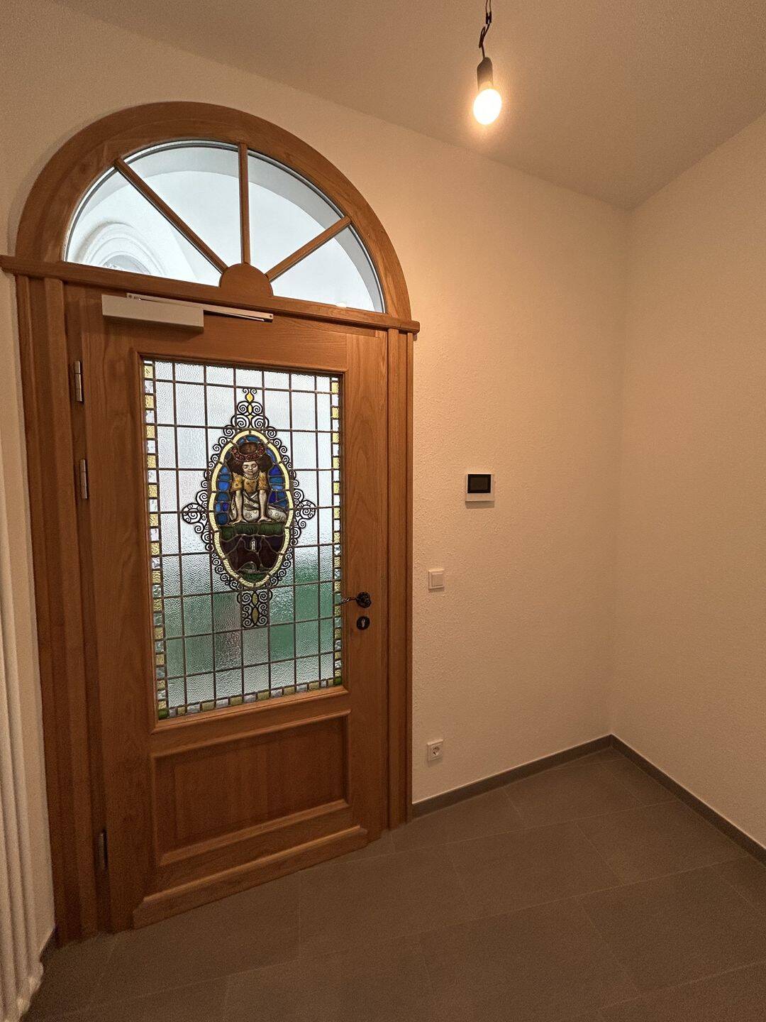 Petrusstraße - sanierte 2 ZKB Wohnung mit Terrasse am Rande der Innenstadt! – Trier – Vorschaubild 4
