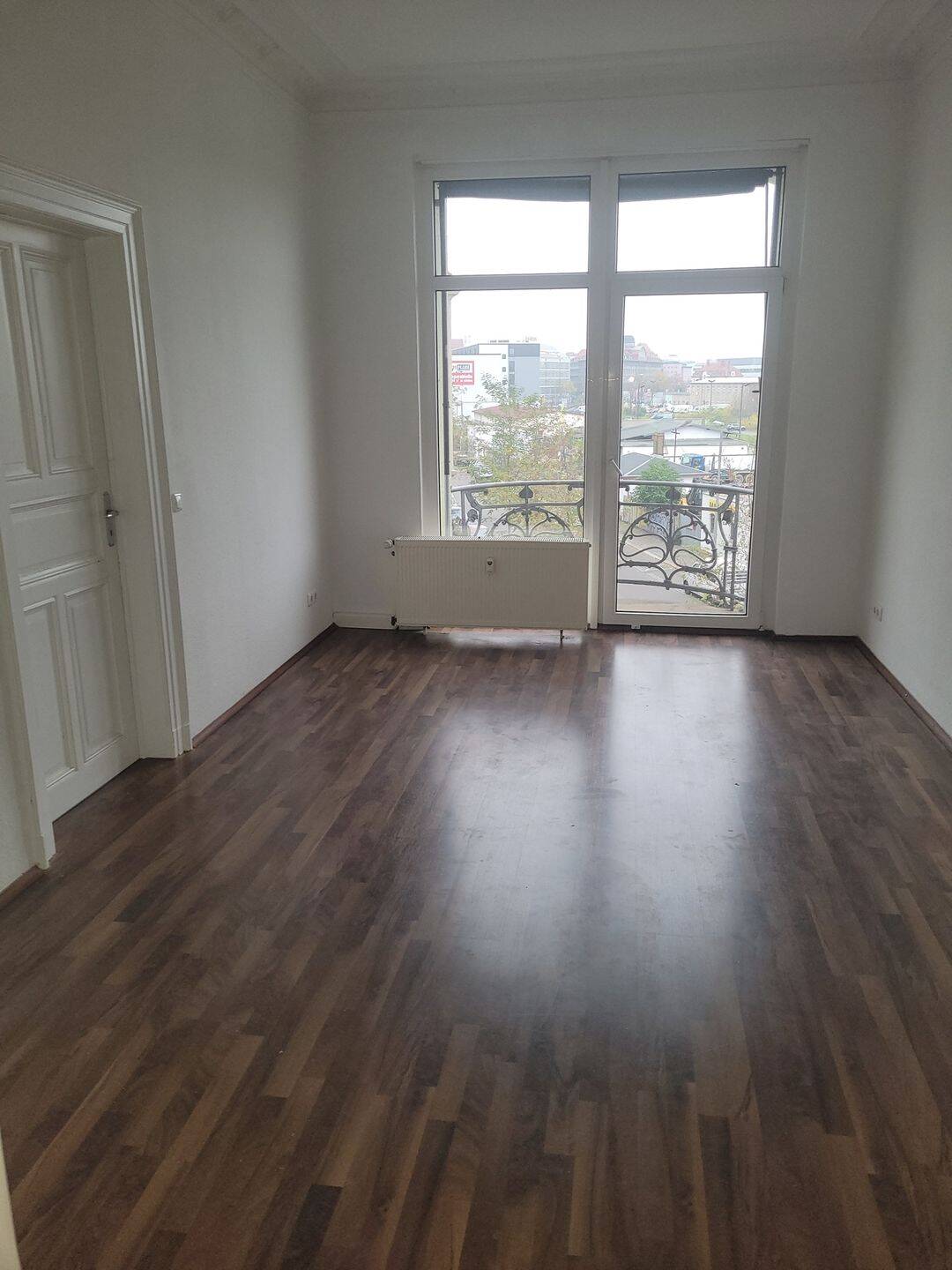 Neustadt Neuschönefeld - sehr zentrumsnahe und sonnige 3-Raumwohnung mit kleinem Balkon & Weitblick – Leipzig – Vorschaubild 8