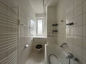 2 Zimmer | Altbau mit hohen Decken | Frisch renoviert | Aachen City – 52064 Aachen – Vorschaubild 9