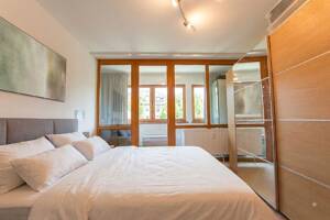 4-Zimmer-Wohnung mit Westbalkon, Moderner EBK in Holzkirchen Mitte – 83607 Holzkirchen – Vorschaubild 5