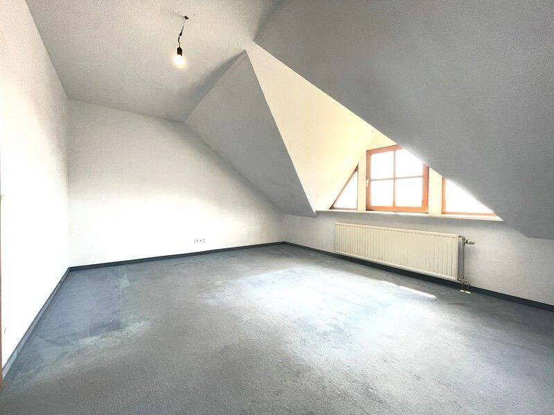 Ihre Chance! Tolles Reiheneckhaus mit XXL-Terrasse und Garage in Leinburg – Leinburg – Vorschaubild 9