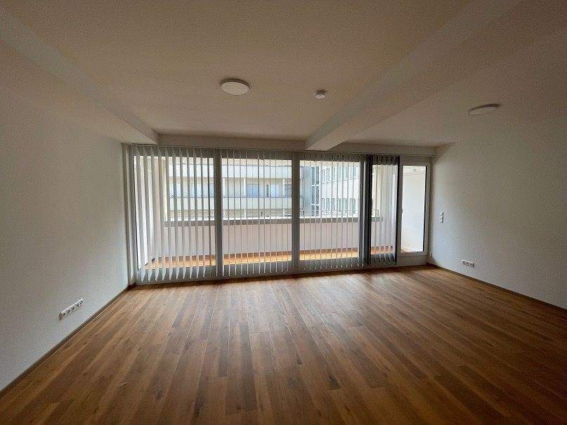 Sanierte Ein-bis Zweizimmerwohnung in zentraler Innenstadtlage von Wiesbaden – Wiesbaden – Vorschaubild 3