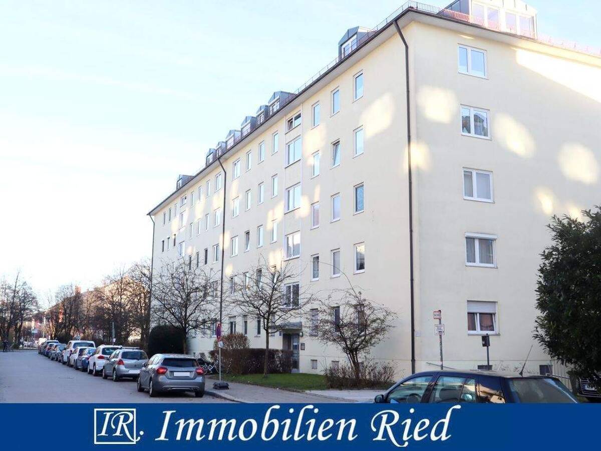 Ruhiges 1-Zimmer-Apartment in Milbertshofen zentral und doch im Grünen – 80807 München – Bild 1 von 9