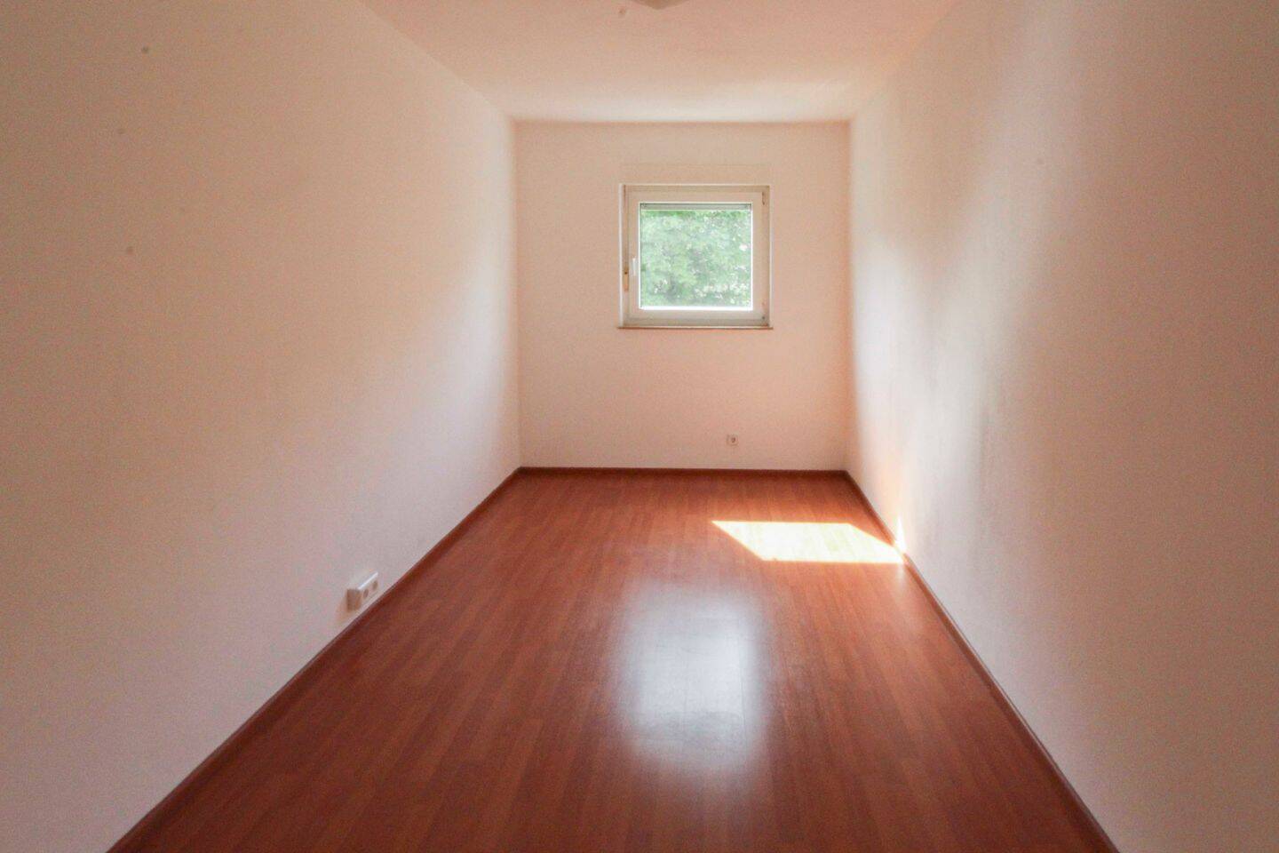 Sofort bezugsfertige 3-Zimmer-Wohnung - ideal für Eigennutzer und Anleger – Stuttgart – Vorschaubild 3