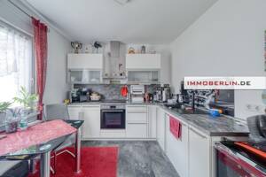 IMMOBERLIN.DE - Südgrundstück mit Bungalowarchitektur und Sonnenterrasse in rückwärtiger Lage – 12524 Berlin – Vorschaubild 6