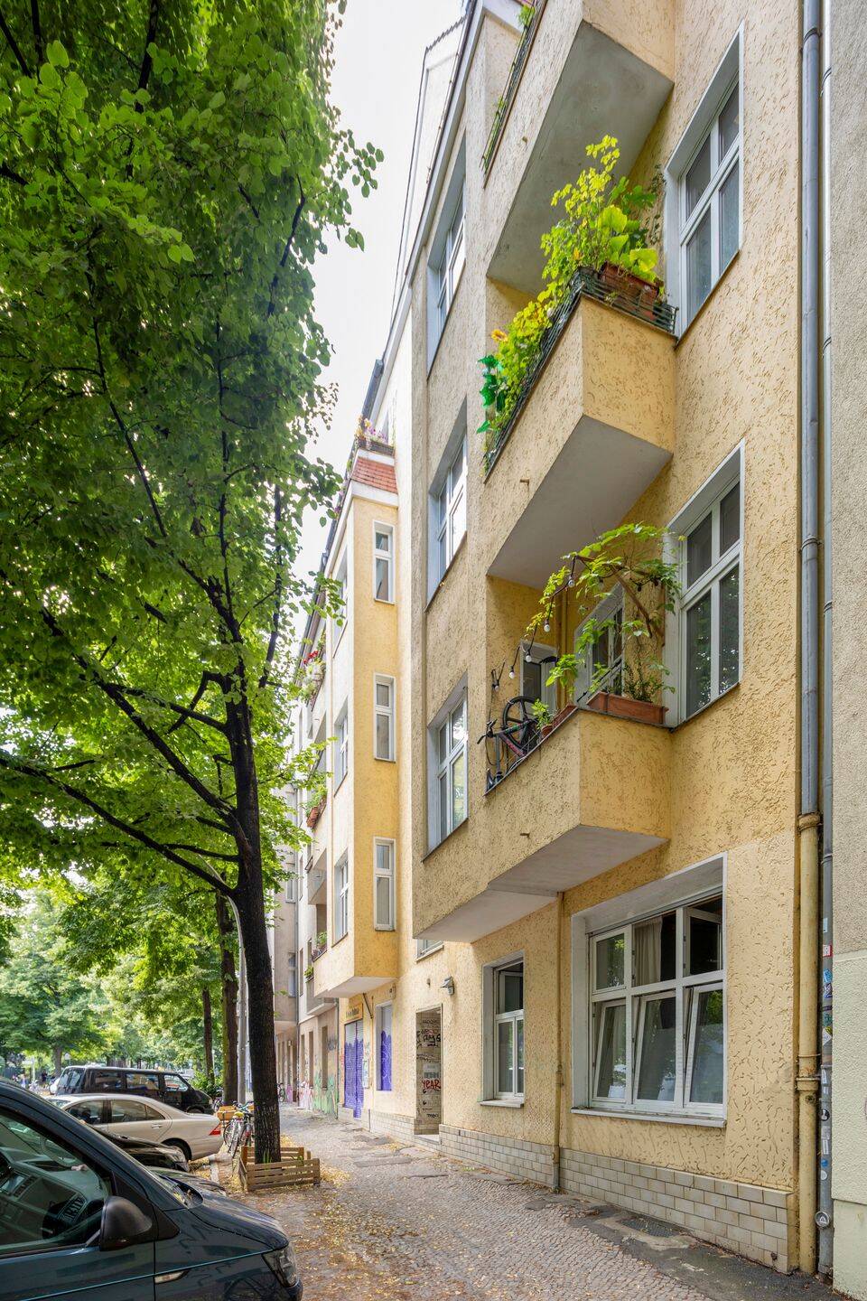 Charmante 3-Zimmer-EG-Altbauwohnung unweit des Maybachufers in Neukölln, mit Eigennutzoption! – Berlin – Vorschaubild 3