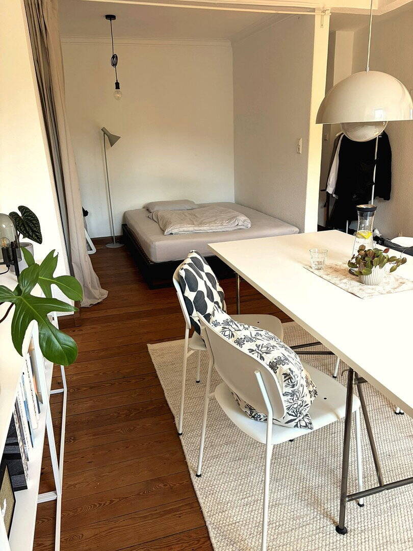 46 m² sanierten, dreiseitig belichtet, ruhigen Altbau-Charme in Heslach – Stuttgart – Vorschaubild 7