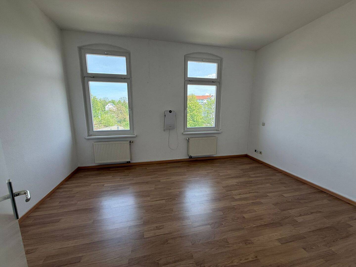 3-Raum Wohnung mit EBK und Stellplatz in Uni Nähe sucht Mieter – Chemnitz – Vorschaubild 5