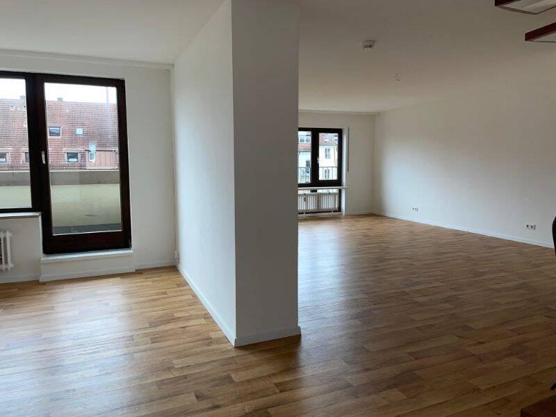 Großzügige Maisonette-Wohnung nahe Frankenstraße – Nürnberg – Vorschaubild 2