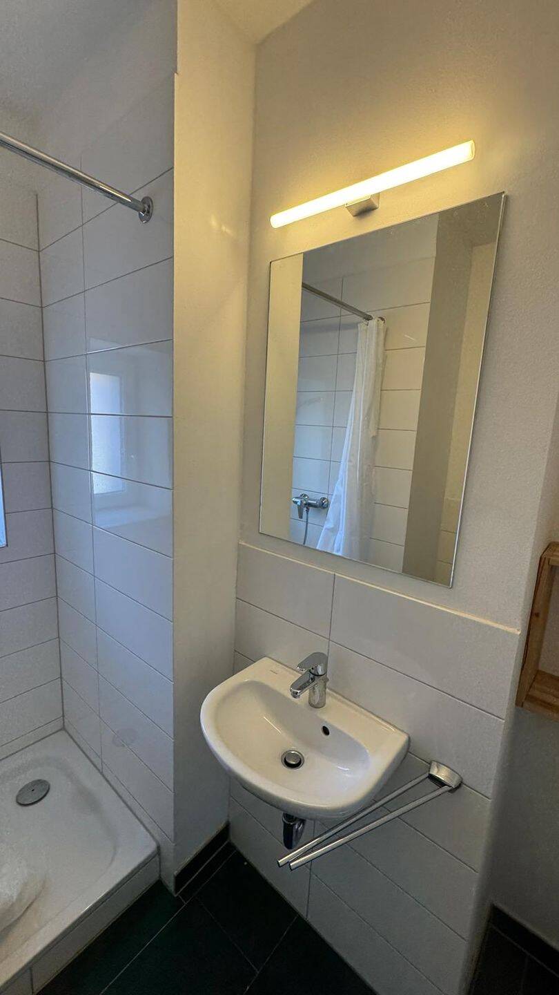 1 ZK Bad mit Dusche, kleine Küchenzeile und Nebenraum, Whg 2.3, Brauerstr. 6, 66123 Saarbrücken – Saarbrücken – Vorschaubild 3