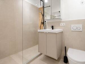 Erstbezug: Stylishe möblierte 1-Zimmer Wohnung mit Balkon und Internet in Wiesbaden – 65187 Wiesbaden – Vorschaubild 4