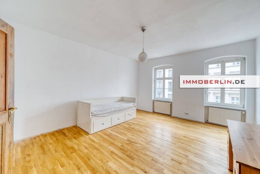 IMMOBERLIN.DE - Raumstarke gepflegte Altbauwohnung in ruhiger Stadtlage nahe dem Engelbecken – Berlin – Vorschaubild 2