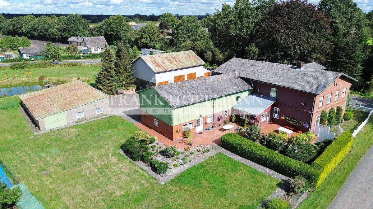 Resthof mit Nebengebäuden und Erweiterungsmöglichkeiten in Hartenholm – Hartenholm – Vorschaubild 2
