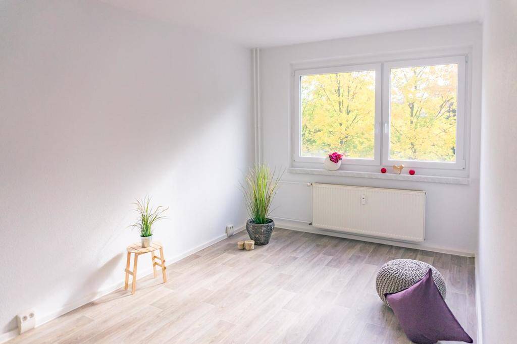 Modernisierte 3-Raum-Wohnung mit Balkon – Chemnitz – Vorschaubild 4