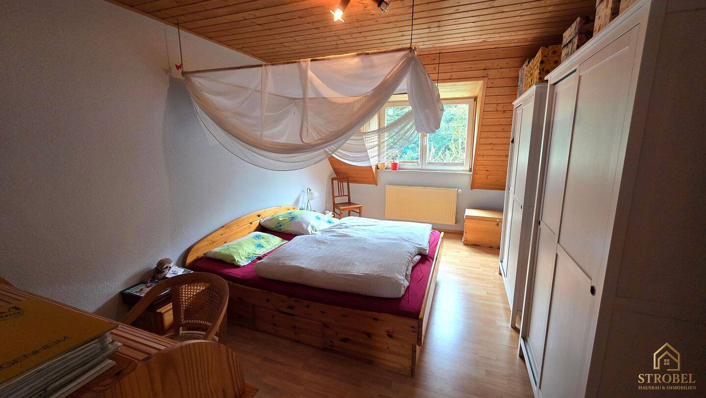 Wohnen im Grünen – charmante Doppelhaushälfte mit großem Garten, Atelier & Sauna in Dresden-Schönfeld – Dresden – Vorschaubild 9