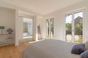 Traumwohnung mit sonnigem Garten – 22609 Hamburg – Vorschaubild 5