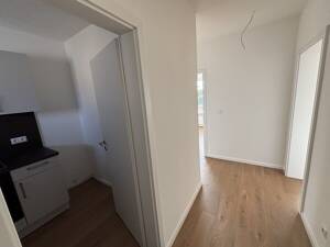 Erstbezug nach Sanierung - 3 Zi mit Loggia in Uni-Nähe (WG geeignet) & Stellplatz zu vermieten! – 23562 Lübeck – Vorschaubild 5