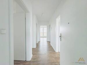 Verkauf: Anlageobjekt mit 3 Wohneinheiten in Oldenburg ! – 26135 Oldenburg – Vorschaubild 7