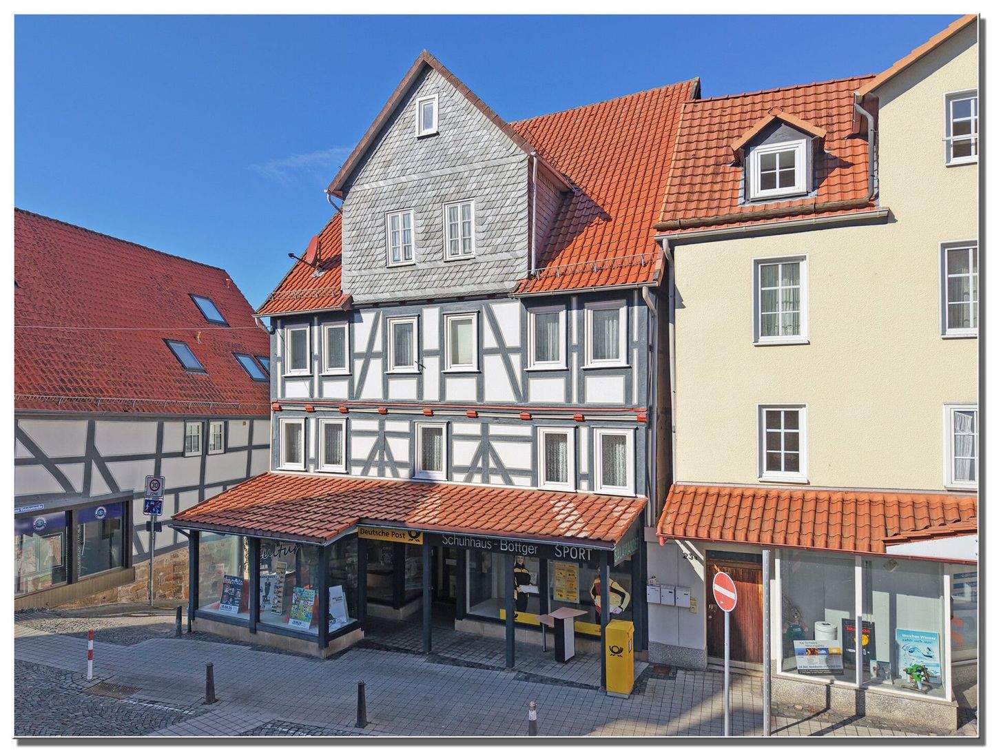 Wolfhagen City, Wohn- und Geschäftshaus, frei und nutzbar – Wolfhagen – Bild 1 von 9