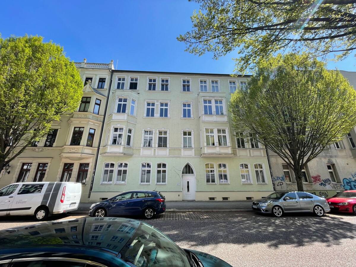 4 Zimmer ETW mit Balkon – 39108 Magdeburg – Bild 1 von 9