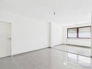Modernes Gewerbeanwesen! Büro / Hallen / Betriebswohnung – 93057 Regensburg – Vorschaubild 9