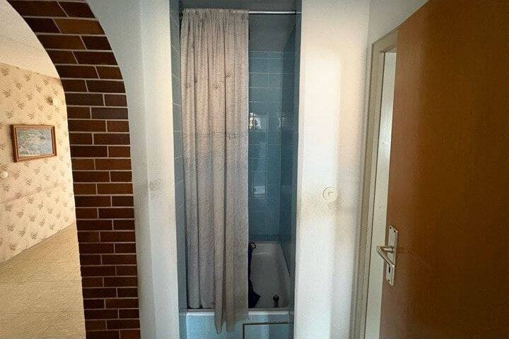Großes EFH mit angrenzender Scheune und Nebengebäuden in Altdorf OT Eismannsberg – Altdorf bei Nürnberg – Vorschaubild 7