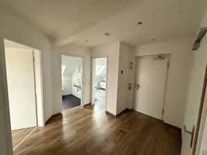 Exclusive Dachgeschoss Wohnung mit Aufzug und toller Dachterrasse – 44135 Dortmund – Vorschaubild 2