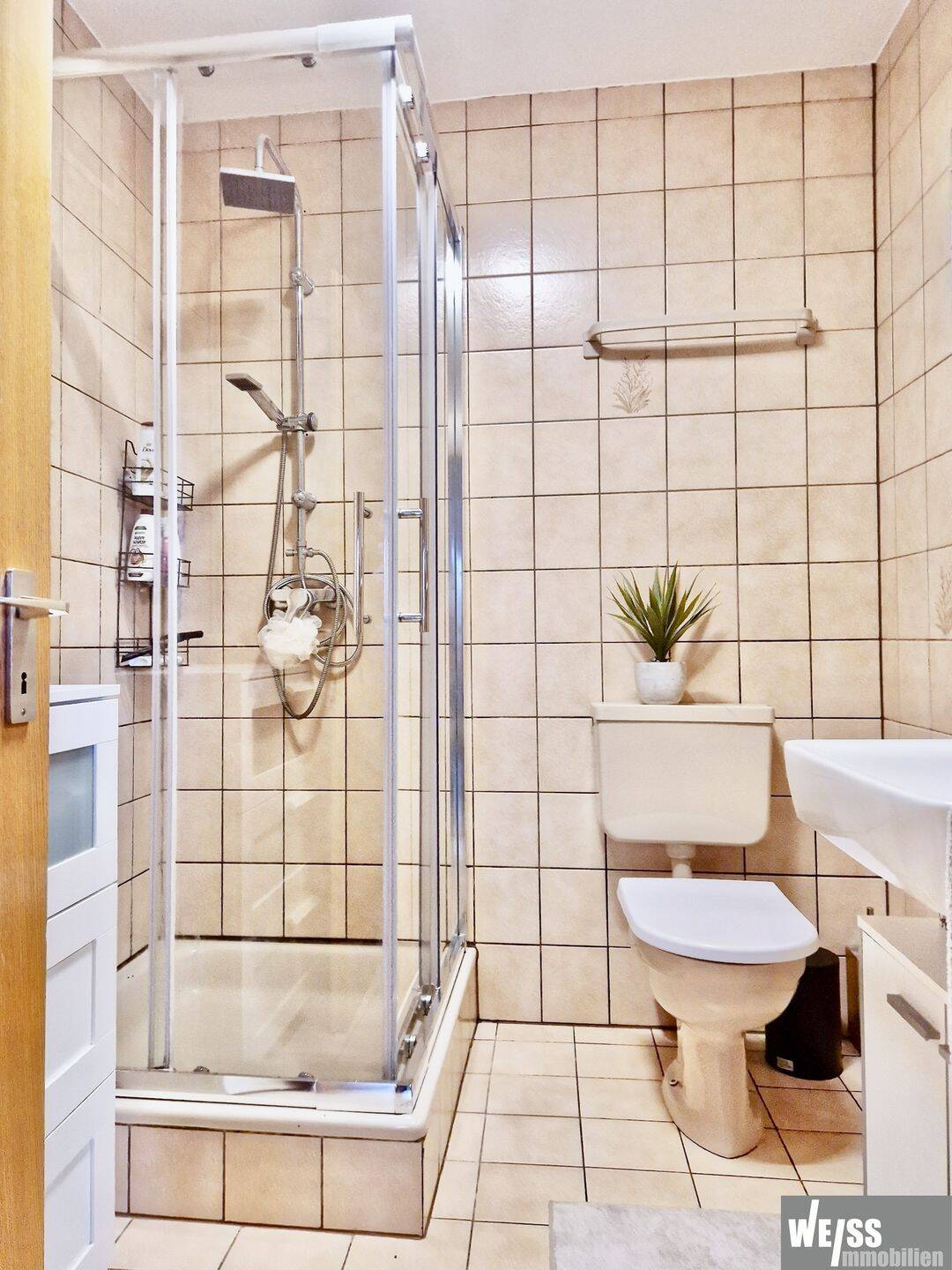 freiwerdende 2 Zimmer Whg. mit Balkon und Außenstellplatz – Würzburg – Vorschaubild 6