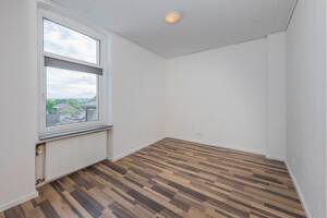 Provisionsfrei! Großzügige 4-Zimmer-Dachgeschosswohnung in Lütgendortmund. – 44388 Dortmund – Vorschaubild 7