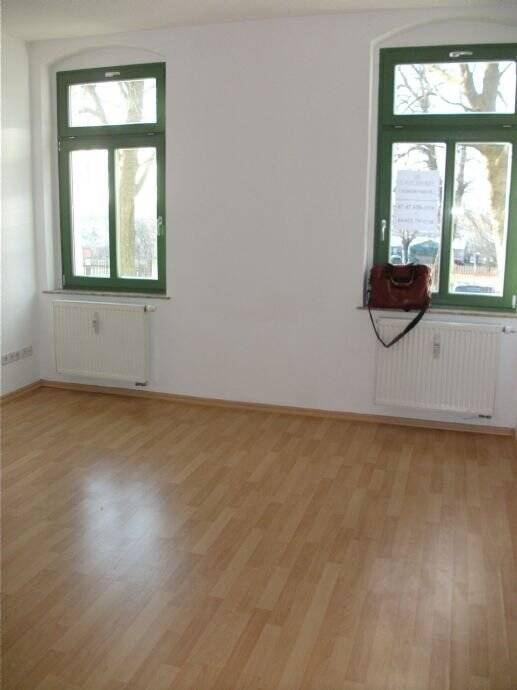 MIT DUSCHE- Süsse 2-Raum-Wohnung mit Laminat in guter Lage – Chemnitz – Vorschaubild 7