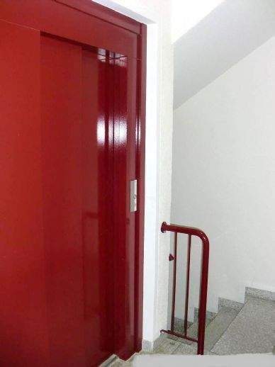 !! Dachgeschoss, 3-Zimmer-Wohnung mit Laminat und Aufzug !! – Chemnitz – Vorschaubild 5