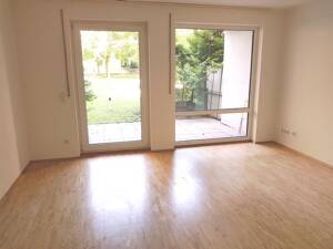BEREITS VERKAUFT: Neuwertige attraktive Terrassenwohnung mit gehobener Ausstattung! – 81539 München – Vorschaubild 3