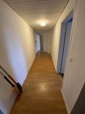 Ab 01.10.2026 / Gemütliche 3-Zimmer-Wohnung / Dachgeschosswohnung (3. OG) mit Einbauküche / ohne Balkon und ohne Aufzug – 54290 Trier – Vorschaubild 7