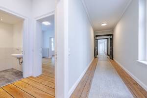 Eine Wohnung, viele Möglichkeiten - stilvoll sanierte Altbauwohnung – 20535 Hamburg – Vorschaubild 5