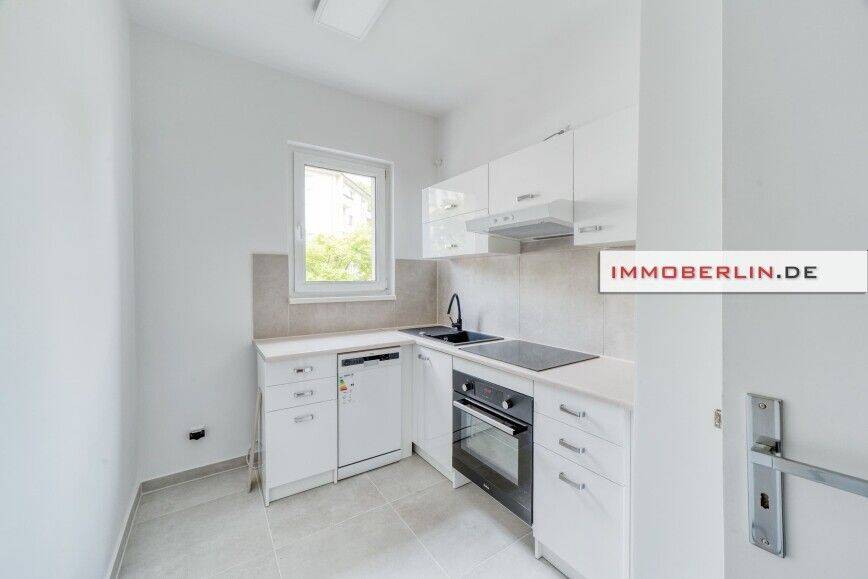 IMMOBERLIN.DE - 2026 komplett sanierte Wohnung mit ruhiger Balkonloggia in exzellenter Südwestlage – Berlin – Vorschaubild 4