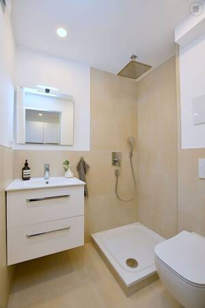 Modern möbliertes Apartment mit Balkon in Stuttgart Mitte – 70190 Stuttgart – Vorschaubild 4