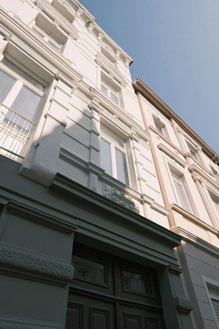 5-Zimmer-Wohnung mit Einfamilienhauscharakter in kernsaniertem Denkmalobjekt