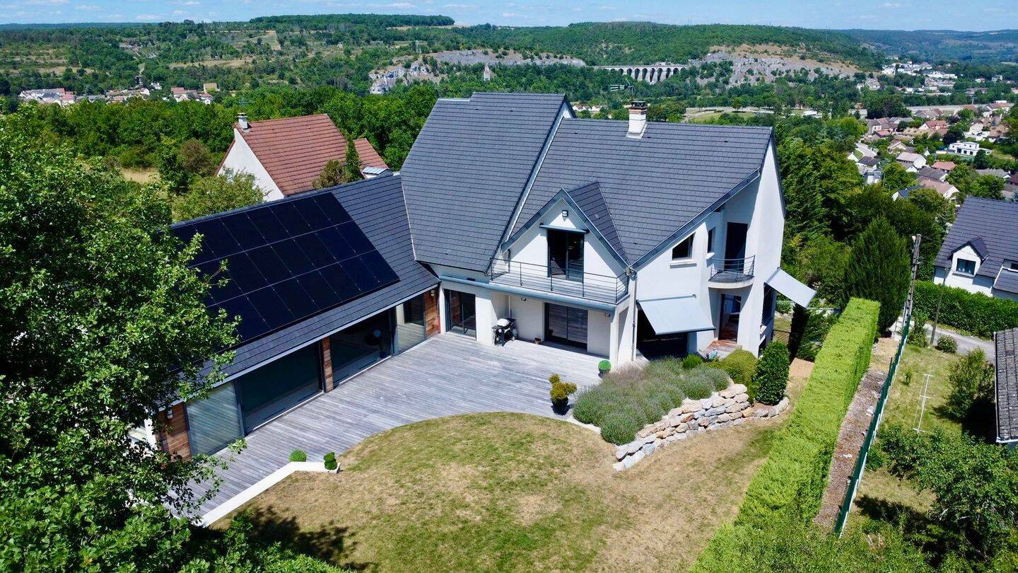 Maison 7 pièces 407 m² · à Velars-sur-Ouche · 407 m² · 1 150 000 €