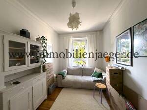 Ottensen Nähe Fabrik und Zeisehallen - Modernsierter Altbau mit Stuck und Holzdielen zum 01.09.2026 – 22765 Hamburg – Vorschaubild 2