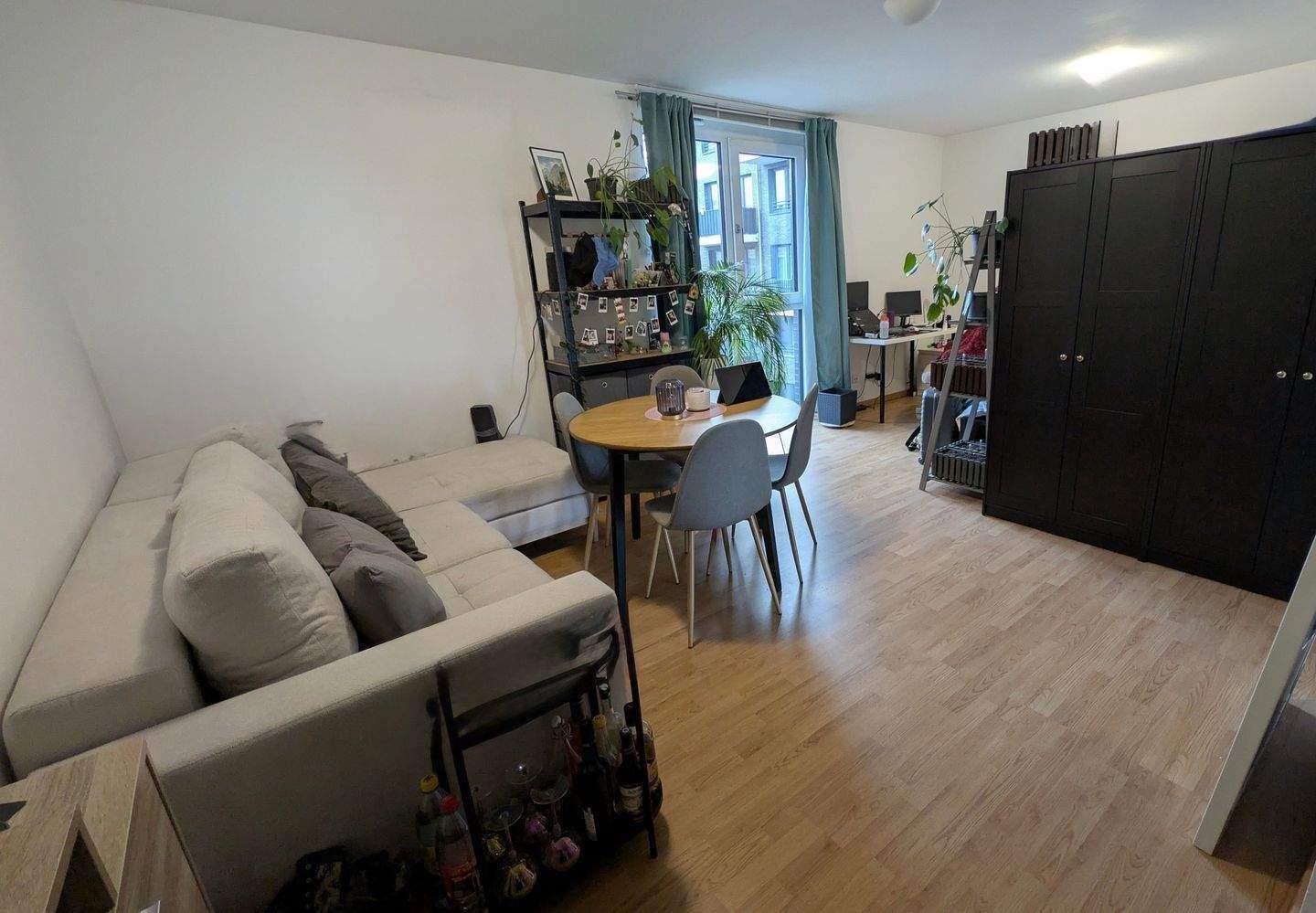 Objekt „Studio B“ - sehr schönes Studentenapartment mit Balkon – Berlin – Vorschaubild 2
