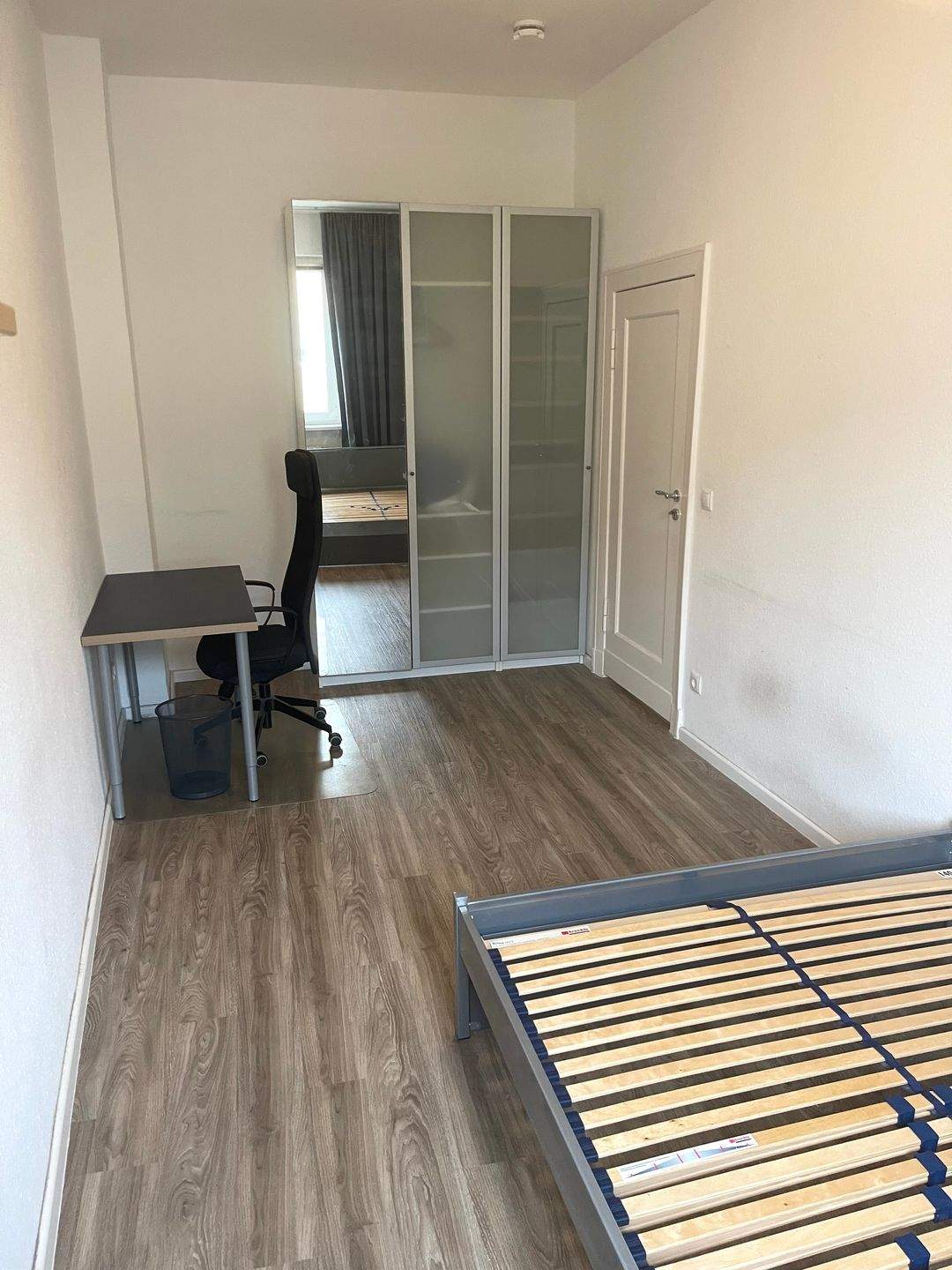 Bezugsfreie helle 3-Zimmer-Altbauwohnung in Westend – Berlin – Vorschaubild 6