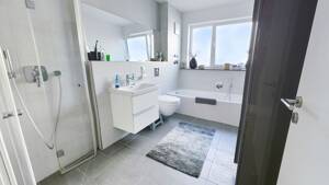 Moderne Gartenwohnung in Köln-Alt-Bocklemünd KfW-55 | Baujahr 2020 | 86 m² | 3 Zimmer | 30 m² Terrasse | eigener Garten | Stellplatz – 50829 Köln – Vorschaubild 8
