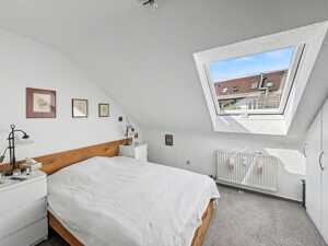 Heidelberg-Rohrbach: Schicke 4-Zimmer-Dachgeschosswohnung mit unverbaubarem Blick auf den Boxberg – 69126 Heidelberg – Vorschaubild 6