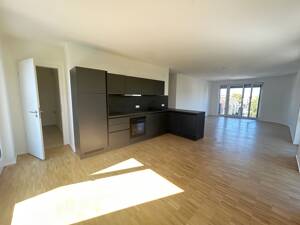 Sichern Sie sich den Traum vom doppelten Freiraum: 3 ZW mit Dachterrasse & Eckbalkon wartet auf Sie – 70327 Stuttgart – Vorschaubild 5
