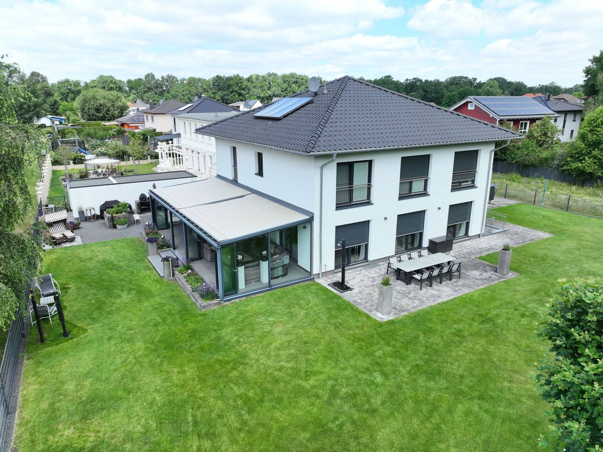 Haus in 16515 Oranienburg mit 383,4 m² kaufen