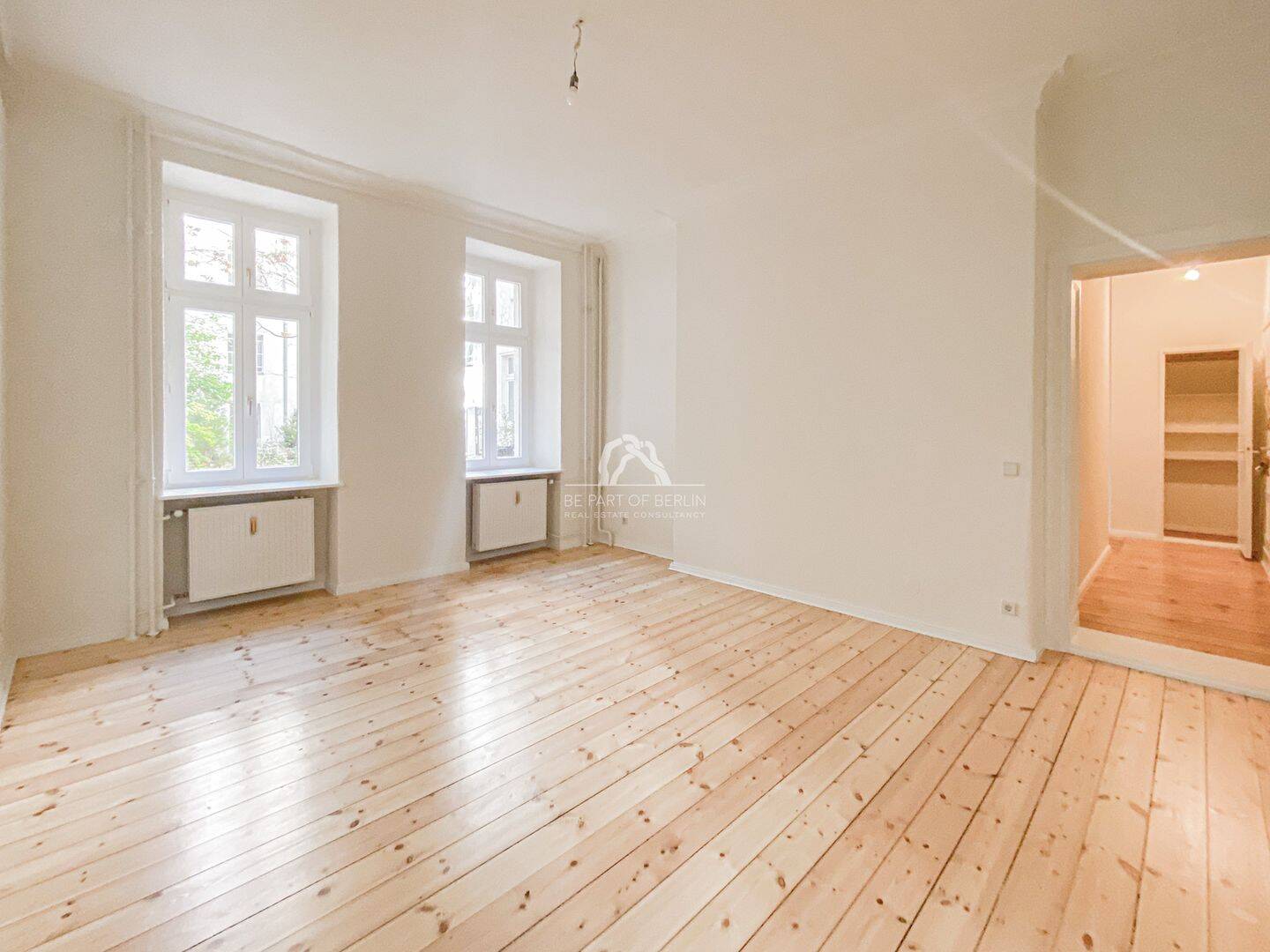 SCHMUCKSTÜCK IM WINSKIEZ! KLASSISCHE SCHÖNE UND RENOVIERTE ALTBAUWOHNUNG! PROVISIONSFREI! – Berlin – Vorschaubild 6